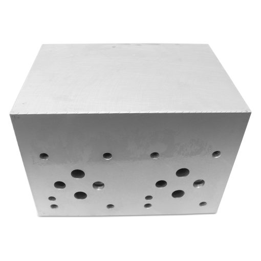 2 Valve Manifold Subplate, D03, Series, #8 SAE Ports - Image 4